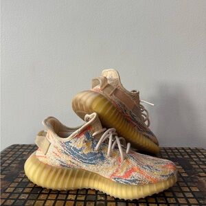 Adidas Yeezy Boost 350 V2 in MX Oat SZ 6 Men’s (Women 7.5)
